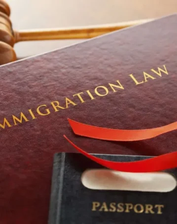 IMMIGRATION-LAW-PHOTO